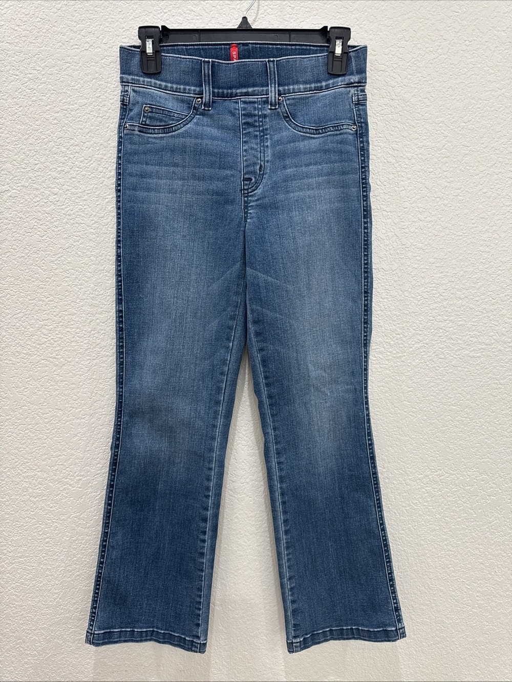 Spanx Kick Flare Jeans Womens Small Blue Stretch Shaping Cropped Pull On